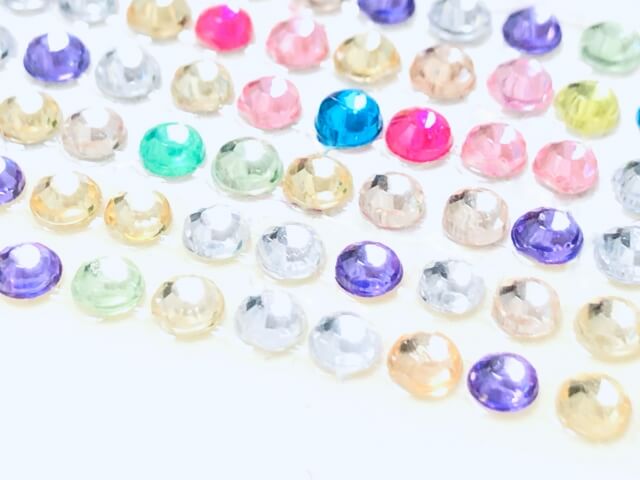 クリスタルデコについて