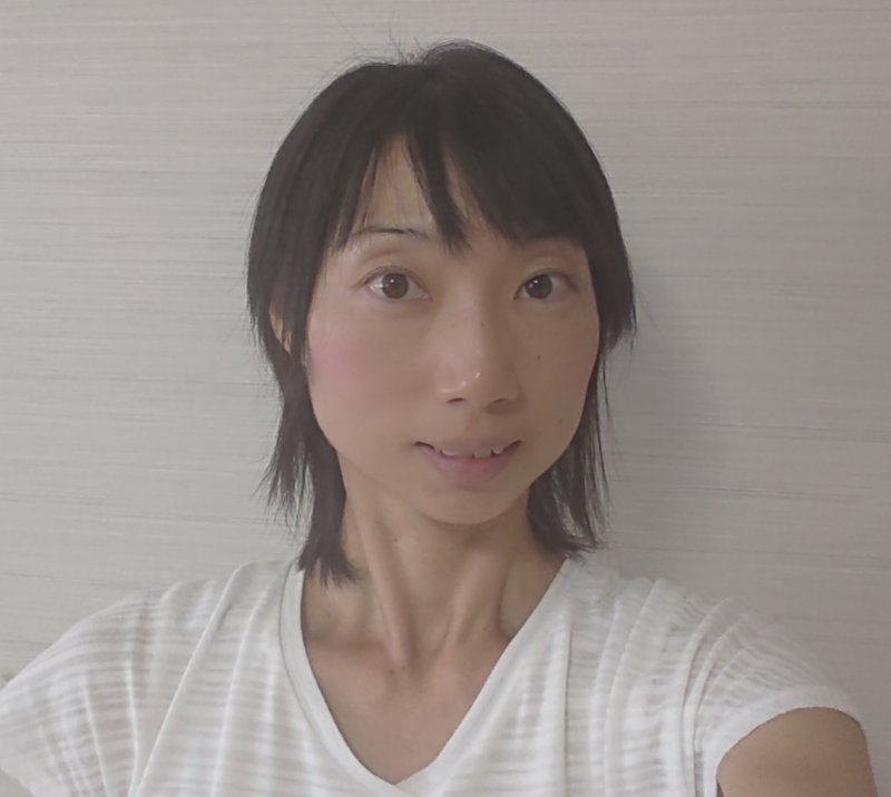 私はわくわくした気持ちしかありませんでした。テキストが郵送されてきてからすぐに目を通しました!