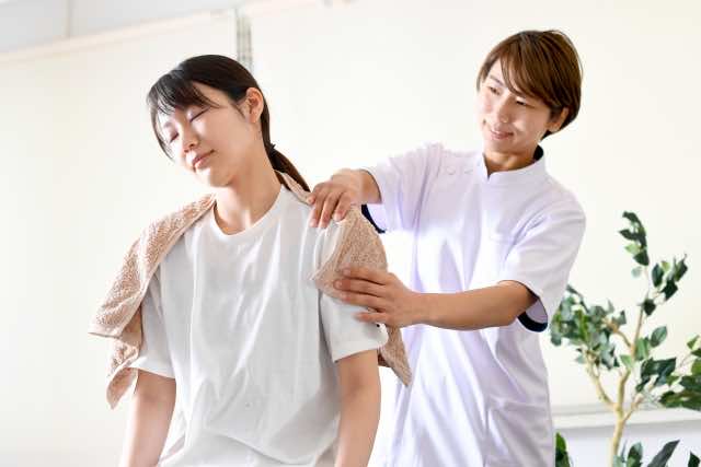 整体セラピスト